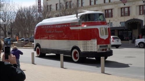 Miracle At Beaverdam - The Restoration of Futurliner No. 10